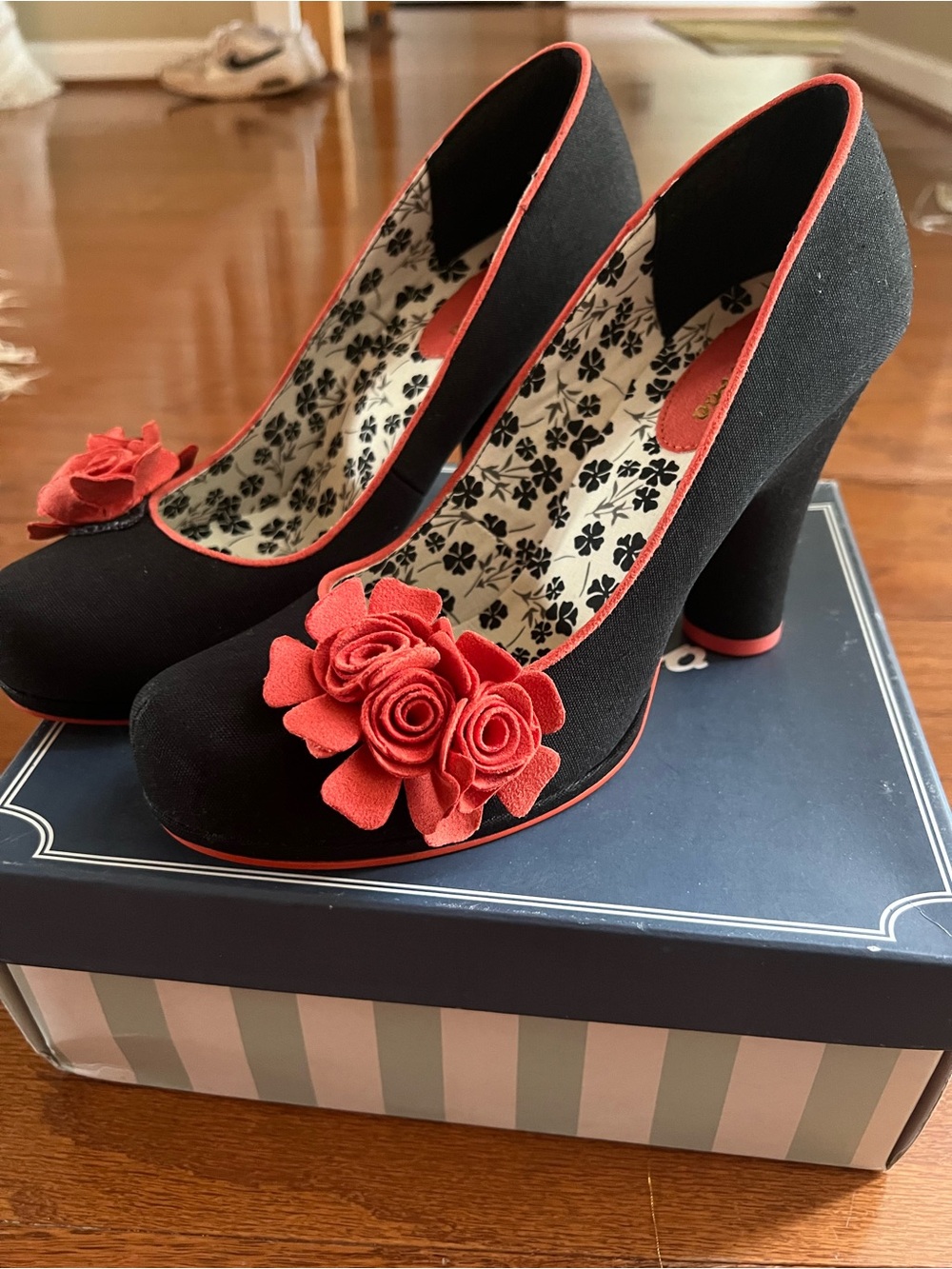 Black Heeled Pumps with Red Rose Accent